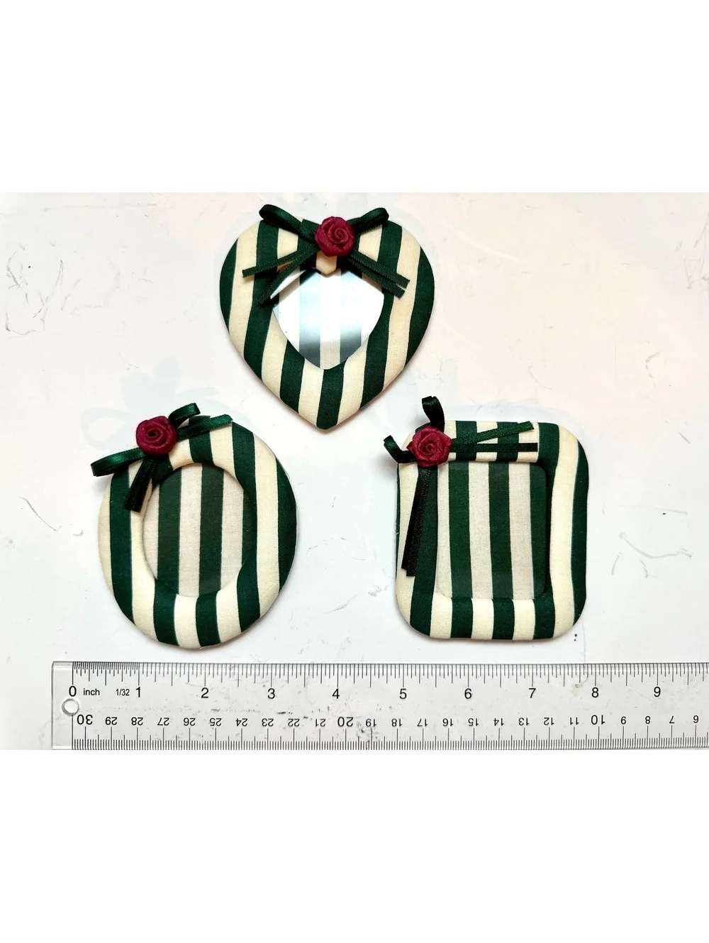Vintage Huntington Ridge Photo Frame Set of 3 Green and White Striped pattern